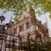 An outside view of St Clement Danes Church